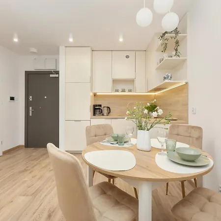 Apartman Stylowe Z Parkingiem I Balkonem W Kolobrzegu By Renters
