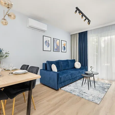 Stylowe Z Parkingiem I Balkonem W Kolobrzegu By Renters 科沃布热格