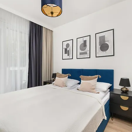 Stylowe Z Parkingiem I Balkonem W Kolobrzegu By Renters Apartment Kolobrzeg