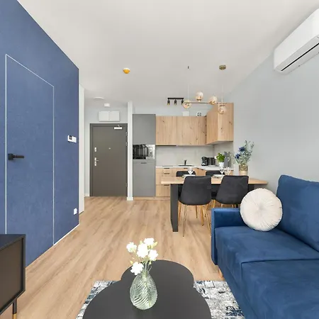 Stylowe Z Parkingiem I Balkonem W Kolobrzegu By Renters * Kolobrzeg