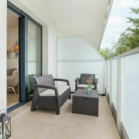 Apartment Stylowe Z Parkingiem I Balkonem W Kolobrzegu By Renters Kolobrzeg