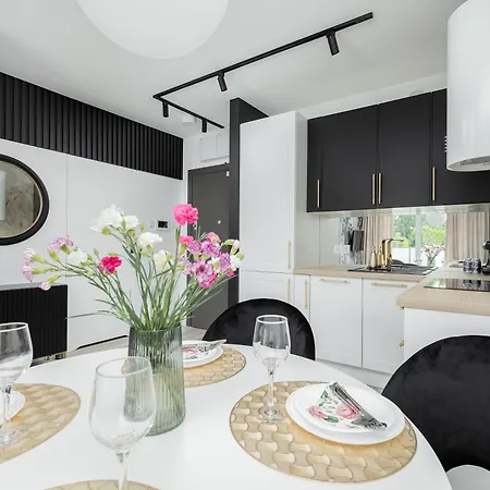 Stylowe Z Parkingiem I Balkonem W Kolobrzegu By Renters 公寓 科沃布热格