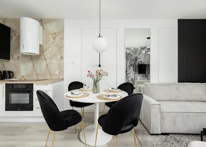 Stylowe Z Parkingiem I Balkonem W Kołobrzegu By Renters